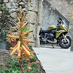 Profumo Di Calicanto Frühstückspension 3*